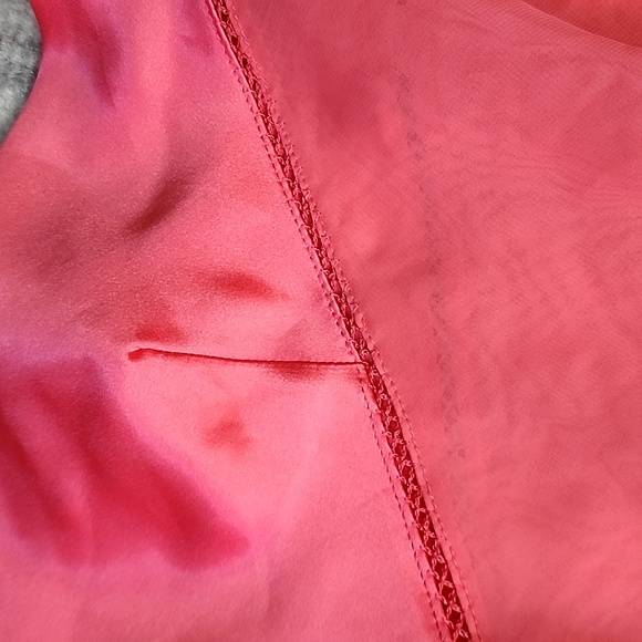 Victoria's Secret - Picture 3 of 8